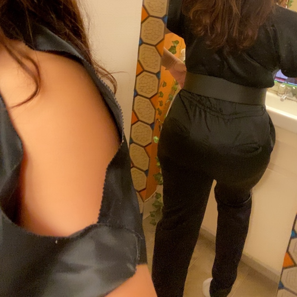 Rachel Roy black satin sheen jumpsuit size M - Picture 13 of 16